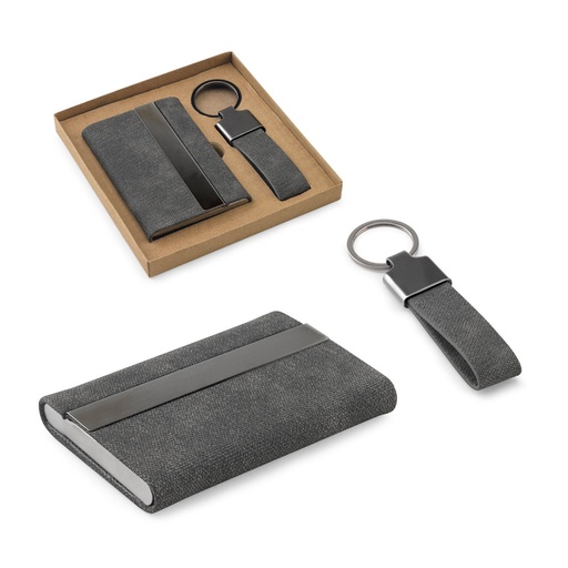[95100-133] VAUGHN. Conjunto composto por um porta-cartões e chaveiro, ambos em metal e poliéster 30% reciclado